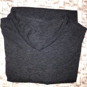 Lululemon men’s tee. 5 year basic. Size L.